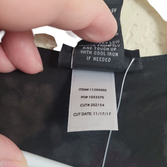 NEW PLUS SIZE 4X Torrid Floral Chiffon Double Layer Tank Top Black Pink 4X - Picture 12 of 14